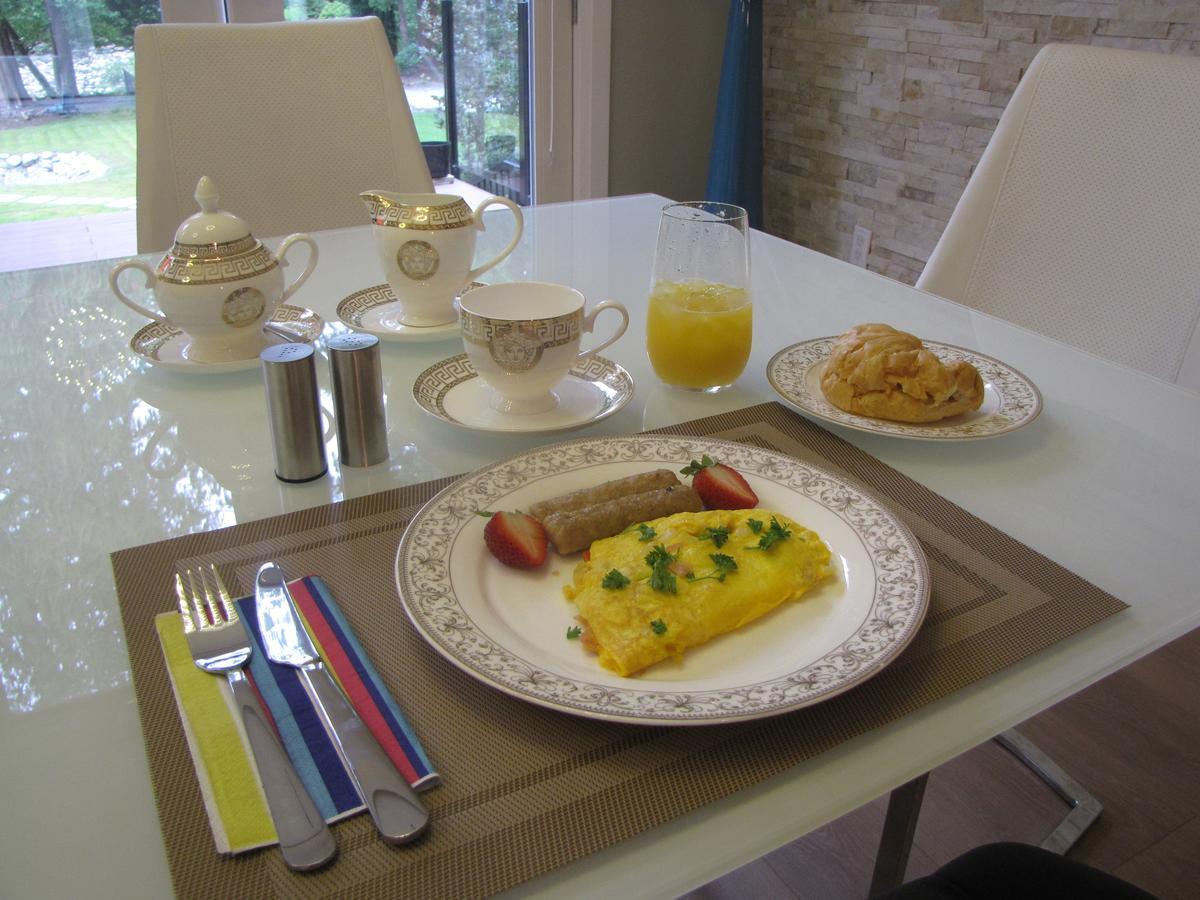 Riverfront Bed And Breakfast Lynn Creek Eksteriør billede
